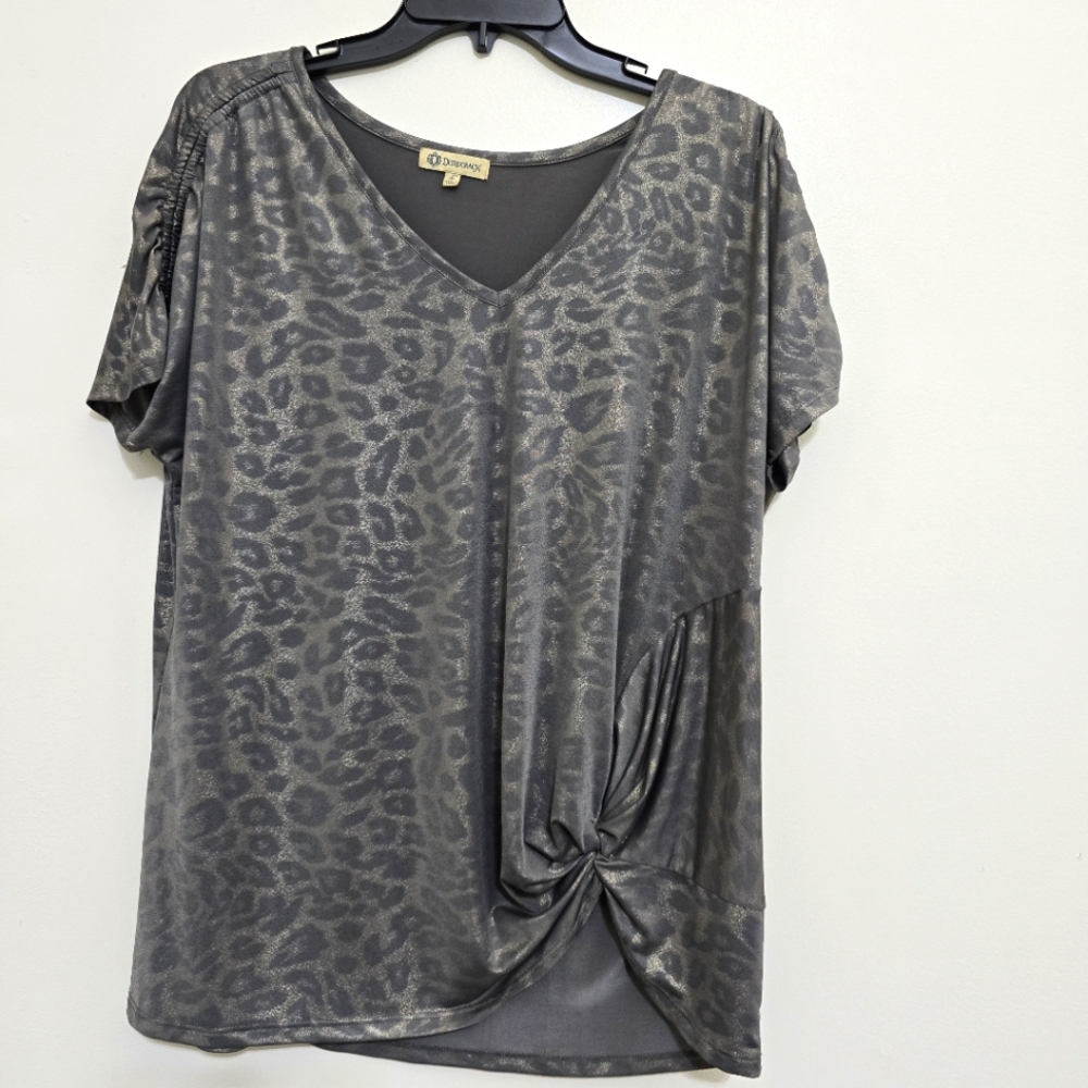 Democracy Gray Metallic Leopard V‑Neck Knot Front Blouse